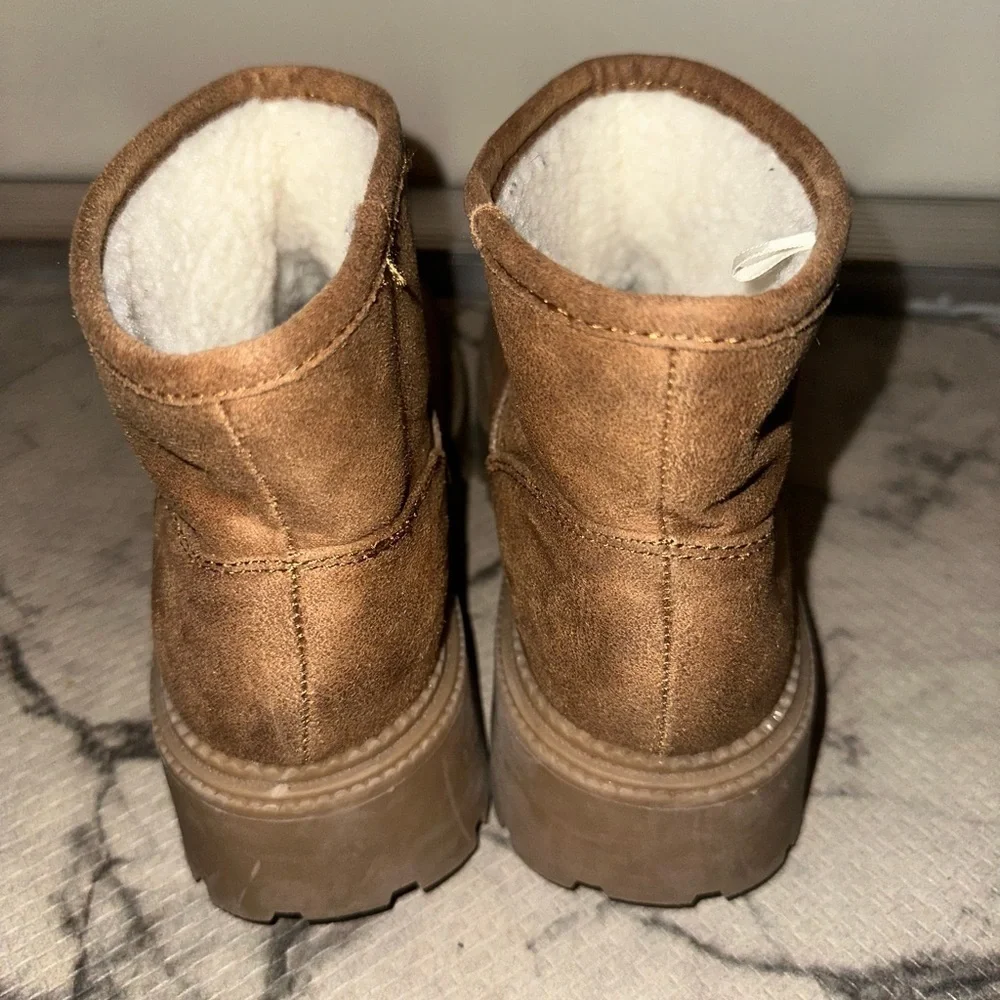 Dv dolce vita brown short ankle faux fur lined winter boots 6.5